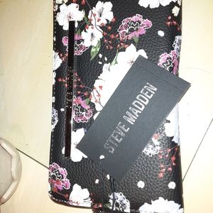 Steve Madden Wallet